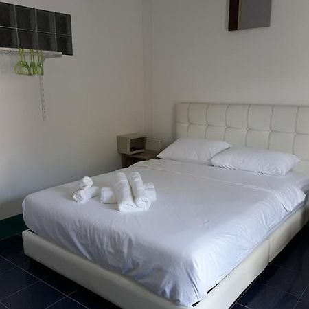 Chinn House Karon Zewnętrze zdjęcie